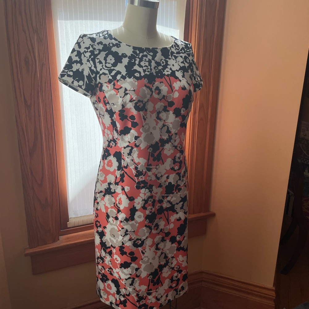 Boss Peach and Navy Blue Sheath Dress Short Sleeve Crew Neck Midi